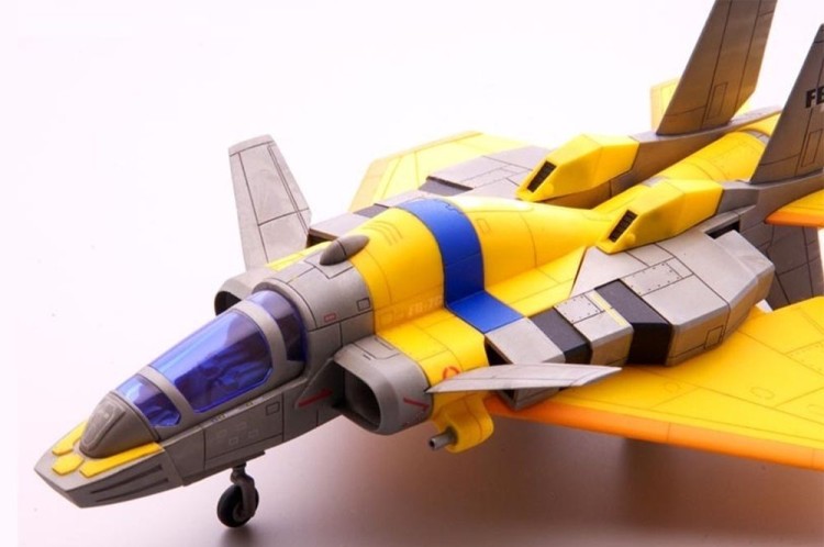 DoDonPachi Type-B Ship Color Resin Model [Yellow] - Merchandise | VideoGameX